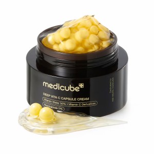 Medicube crema con capsule...